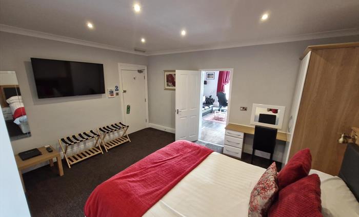With separate Seaview lounge and bedroom.